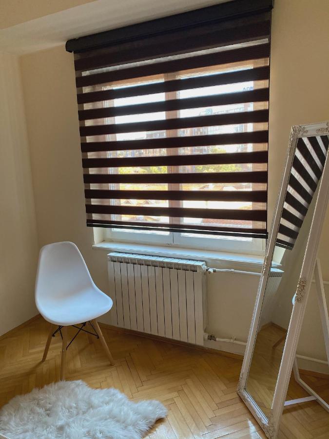 M&C Central Apartment Скопие Екстериор снимка